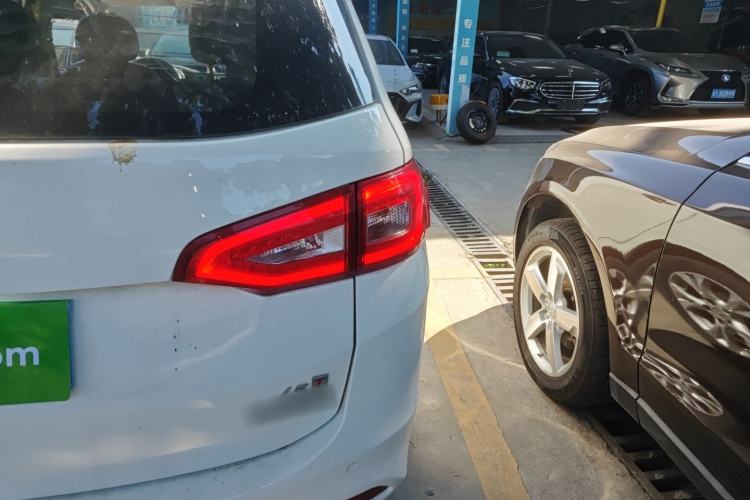 Used Haima V70 2016 1.5T Automatic "Comfort & Enjoyment" 6-Seater