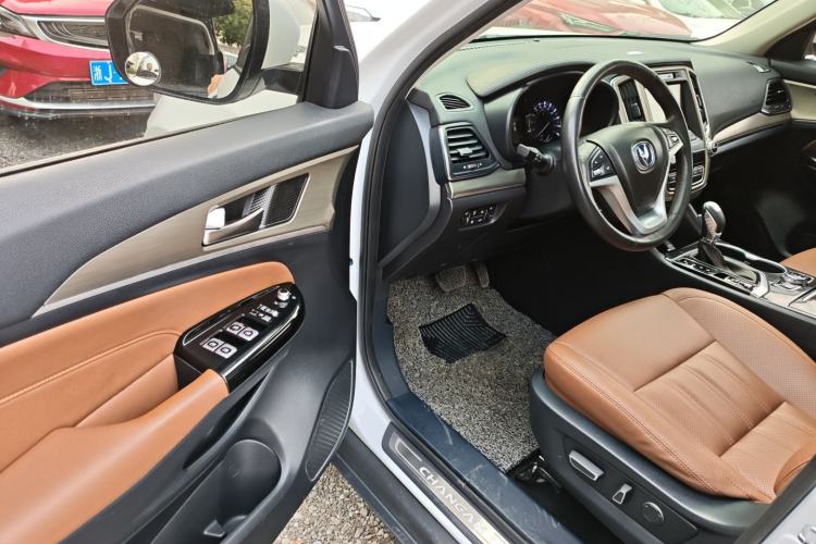 Used Changan CS95 2017 2.0T Two-Wheel Drive Zhituo Edition