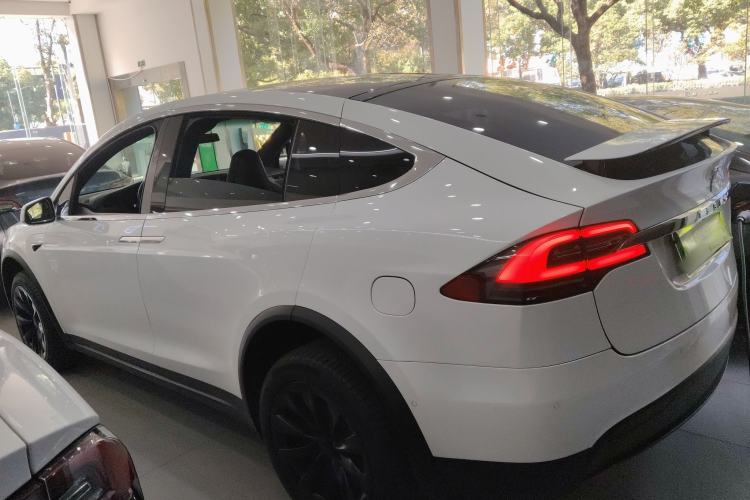 Used Tesla Model X 2019 Long-Range Version
