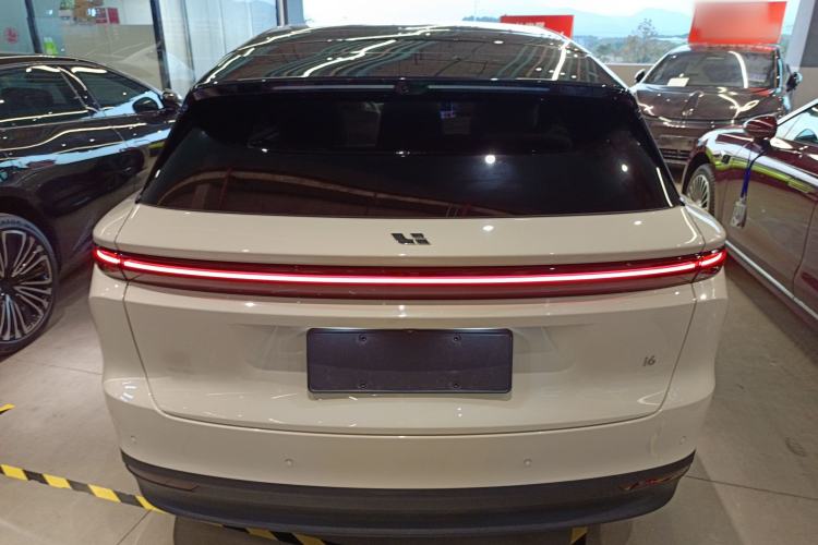 Used Li Auto Li Auto i6 2025 Model Two-Wheel-Drive Standard Type