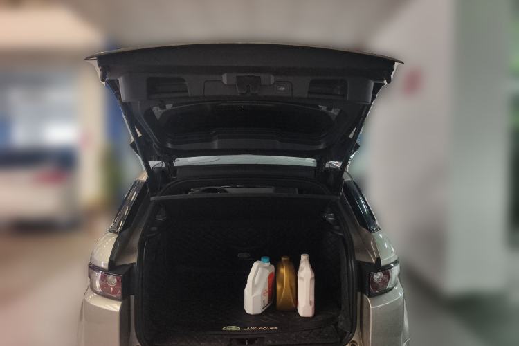 Used Land Rover Range Evoque 2012 2.0T 5-Door YAOZHI Version Trunk