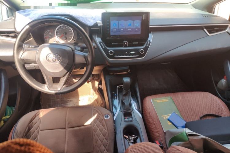 Used Toyota Levin 2021 TNGA 1.5L CVT Entry-Level Model Center Console