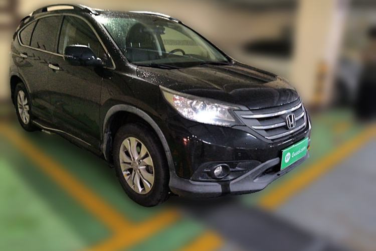 Used Honda CR-V 2013 2.4L two-wheel drive luxury version Front Right 45 Deg