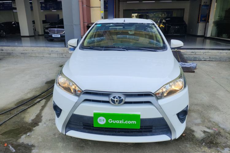 Used Toyota YARiS L Zhi Xuan 2015 1.5E Automatic Charm Edition Front