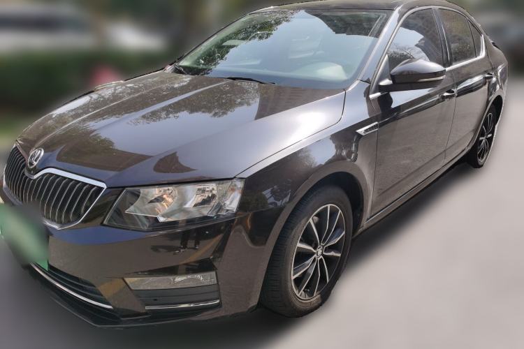 Used Skoda Octavia 2017 1.6L Manual Smart Drive Edition