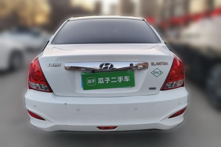 Used Hyundai Elantra 