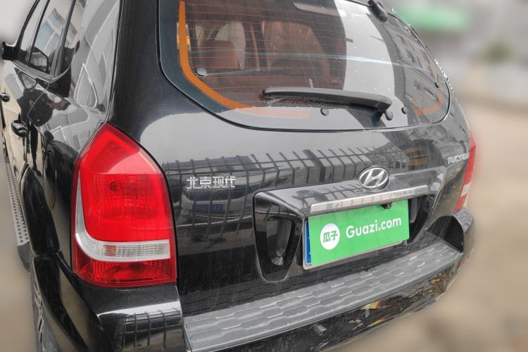 Used Hyundai Tucson 2013 2.0L Manual Two-Wheel Drive Fashion Edition