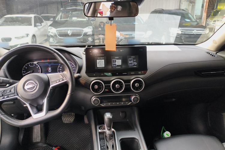 Used Nissan Sylphy 2023 1.6L CVT Enjoyment Edition Center Console