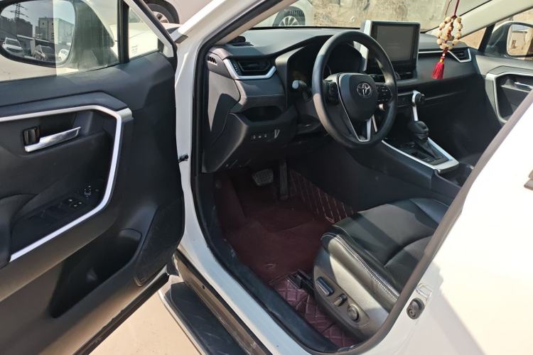 Used Toyota RAV4 2020 Dual-Engine 2.5L E-CVT Two-Wheel Drive Elite Edition