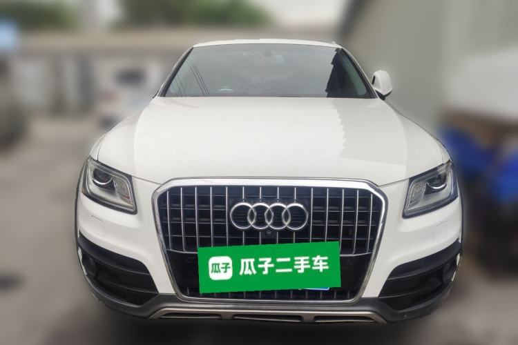 Used Audi Q5 2017 Plus 40 TFSI Technology Model