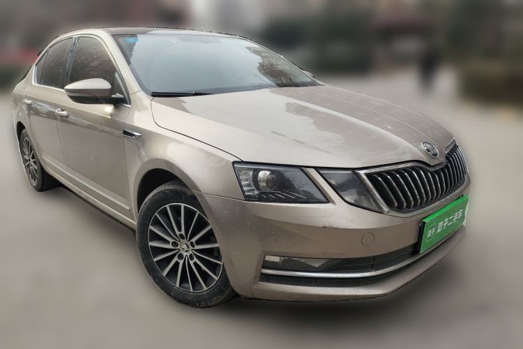 Used Skoda Octavia 2018 1.6L Automatic Luxury Edition