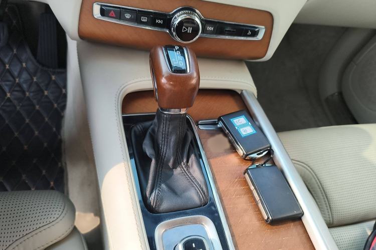 Used Volvo XC90 2015 T6 Zhiya Edition 7-seater
