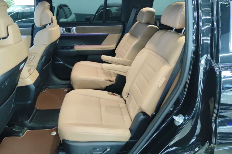 Used Hyundai Santa Fe 2024 2.0T Connoisseur Ultra
