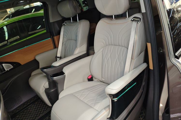 Used GAC Trumpchi M8 2024 Master Series 400T Ultimate Edition