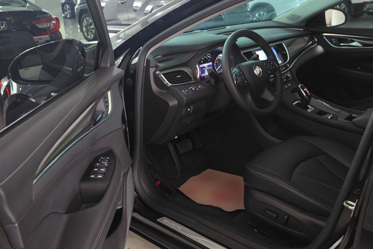 Used Buick LaCrosse 2022 652T Luxury Version
