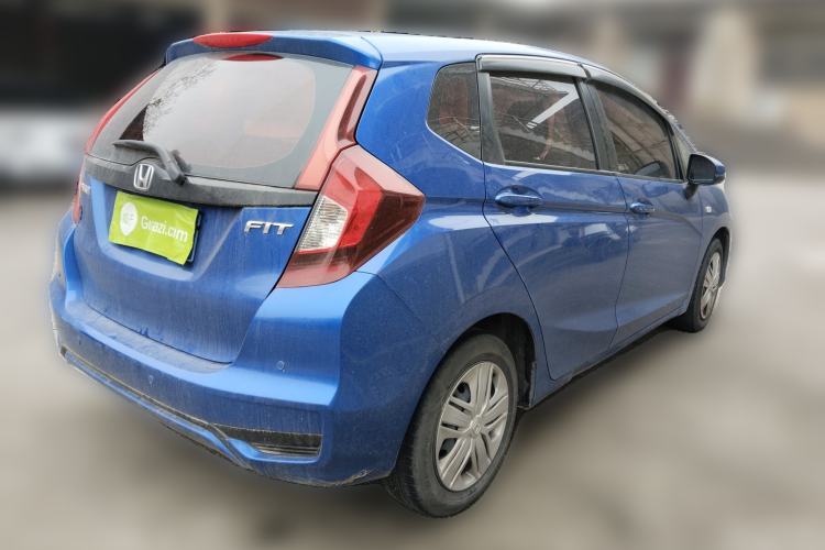Used Honda Fit 2018 1.5L Manual Comfort Version
