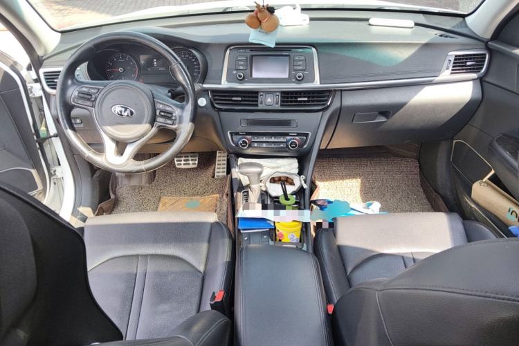 Used Kia K5 2016 2.0L Automatic LUX
