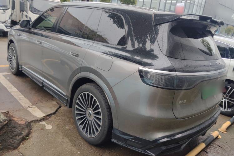 Used Hima AITO M8 2025 Model, Pure Electric Max+ Six-Seat Long-Range Version