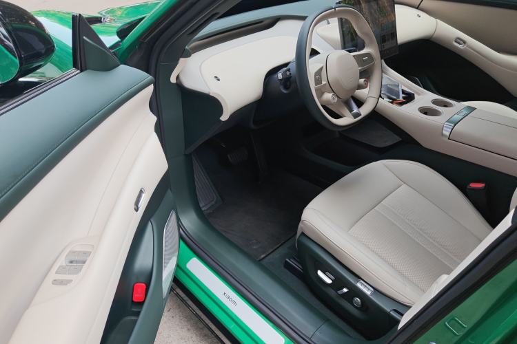 Used Xiaomi Auto YU7 2025 Ultra-Long Range Rear-Wheel Drive Version
