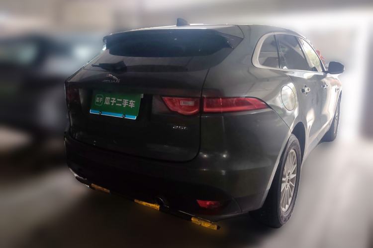 Used Jaguar F-PACE 2018 2.0T Two-Wheel Drive Urban Deluxe Edition
