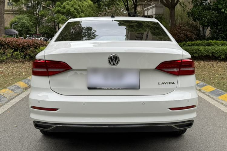 Used Volkswagen Lavida 2018 1.5L Automatic Comfort Edition China V Standard