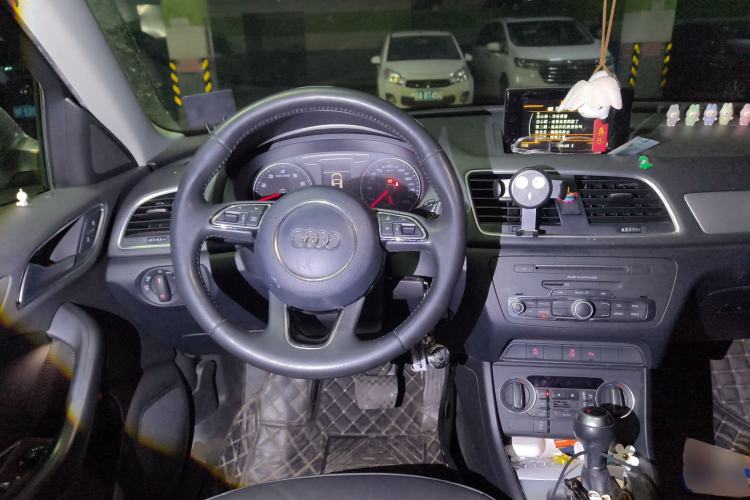 Used Audi Q3 2017 30 TFSI Fashion Model