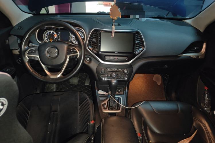 Used Jeep Cherokee 2016 2.4L Leading Edition