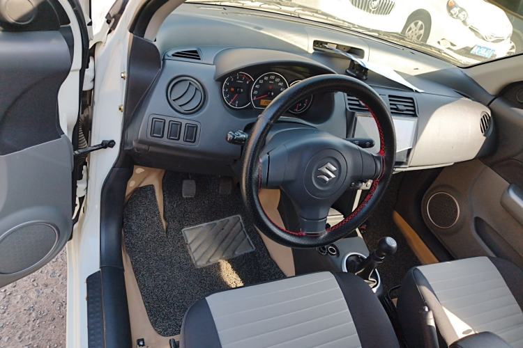 Used Suzuki Swift 2014 1.3L Manual Standard Edition