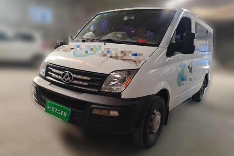 Used SAIC MAXUS Xintu V80 2017 2.5T 5-Speed Manual Aoyuntong National IV Short Wheelbase Ultra-Low Roof 5/6/10-Seater