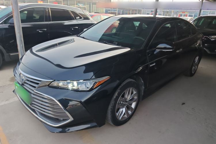 Used Toyota Avalon 2019 Dual-Engine 2.5L Luxury Edition China VI Standard
