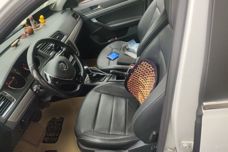 Used Volkswagen Lavida 2015 1.6L Automatic Comfort Edition Left Front Seat