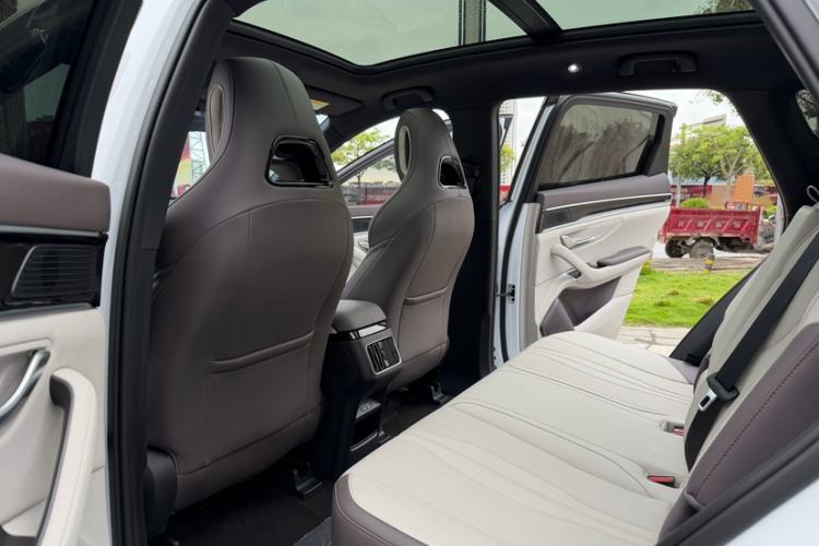 Used BYD Song PLUS New Energy 2025 EV Smart Drive Edition 605km Flagship Model Interior 7