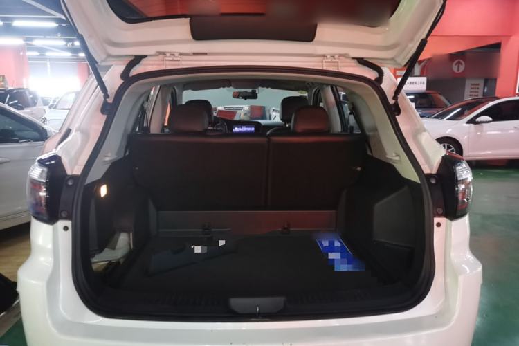 Used Venucia T70 2018 1.6L Manual Enjoyment Edition