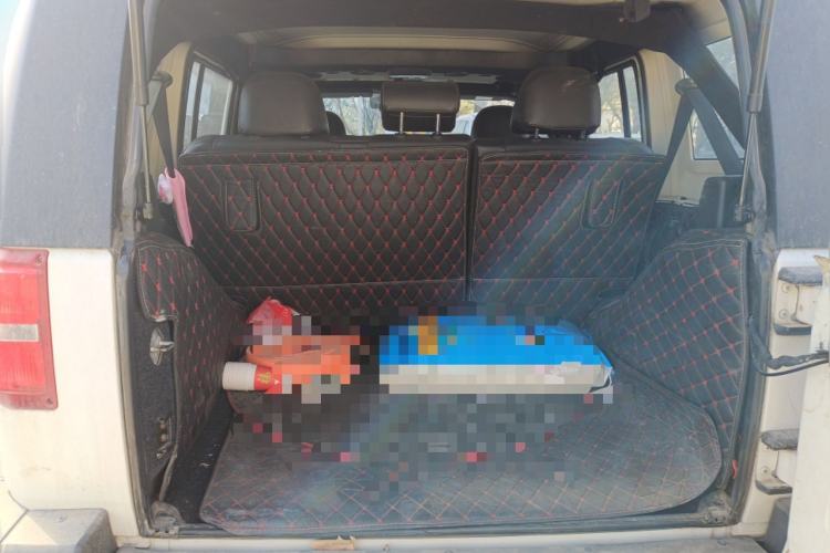 Used BAIC Off-Road BJ40 2016 40L 2.3T Automatic All-Wheel Drive Premium Edition Trunk