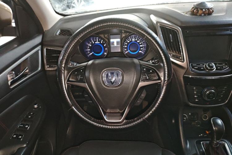 Used CHANGAN CS75 2016 1.8T Automatic Elite Model China V Standard Steering Wheel