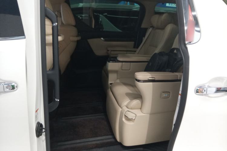 Used Toyota Alphard 2020 Dual-Engine 2.5L Prestige Edition