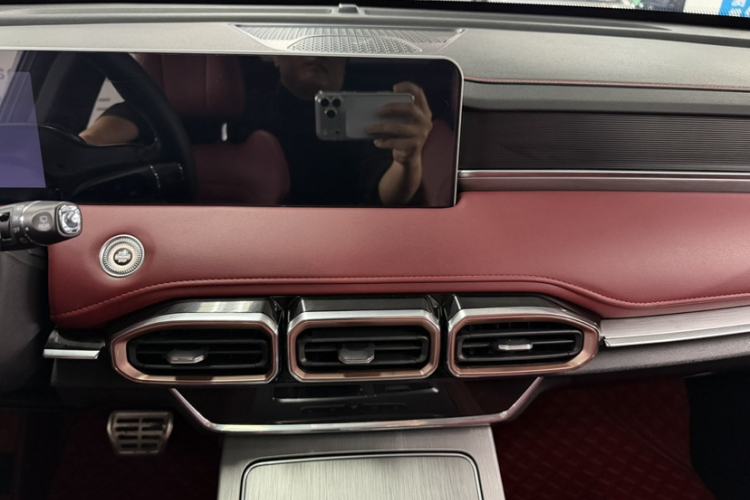 Used JETOUR X70 PLUS 2022 1.5T CVT Mountain 5-Seater