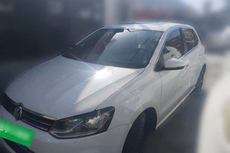 Used Volkswagen Polo 2016 1.6L Automatic Comfort Model