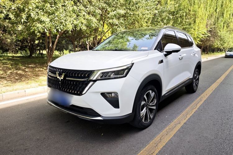 Used Wuling Asta 2022 2.0L DHT Electric-Speed Version