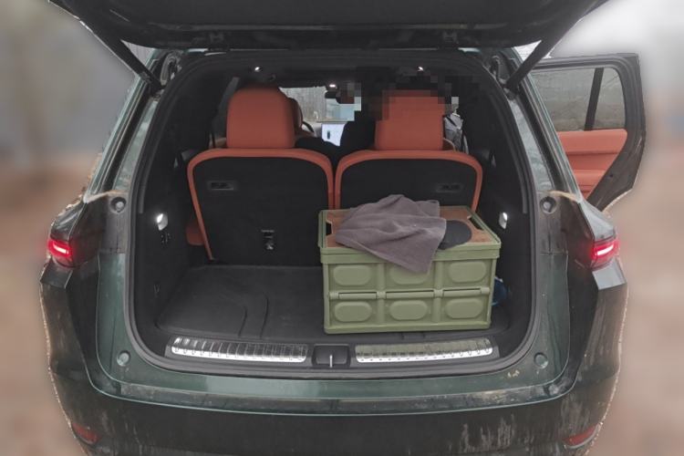 Used Li Auto L9 2022 Max model
