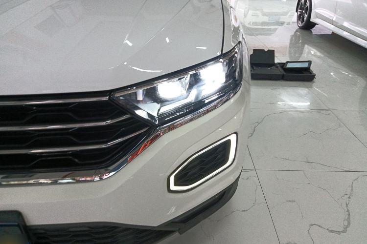 Used Volkswagen T-ROC 2020 230TSI DSG Two-Wheel Drive Advanced Version