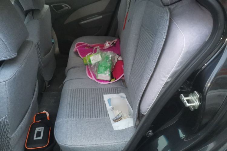 Used Baojun 630 2013 1.5L manual standard version