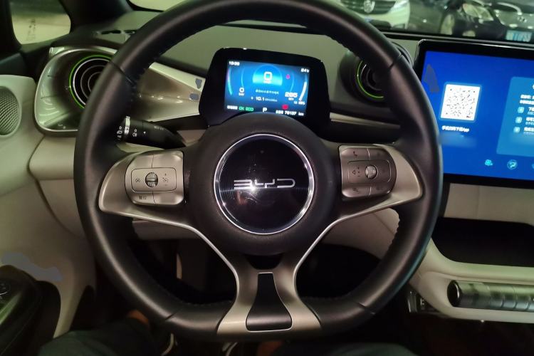 Used BYD Dolphin 2021 405 km Fashion Edition