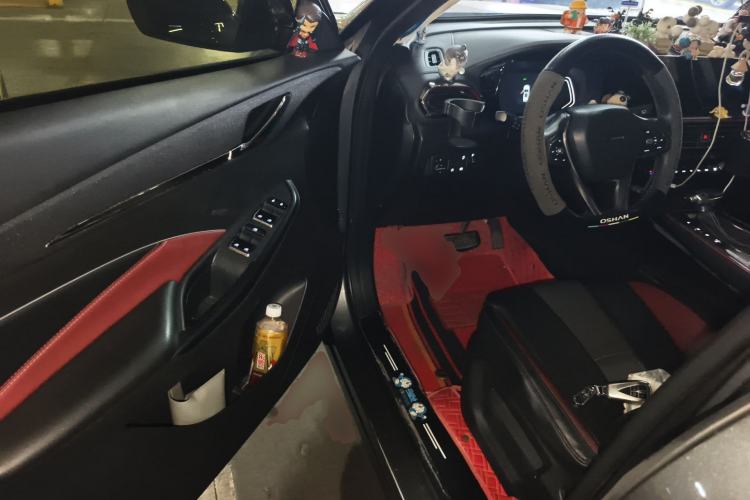 Used CHANGAN OSHAN X5 2021 1.5T DCT Prestige Edition Driver Seat