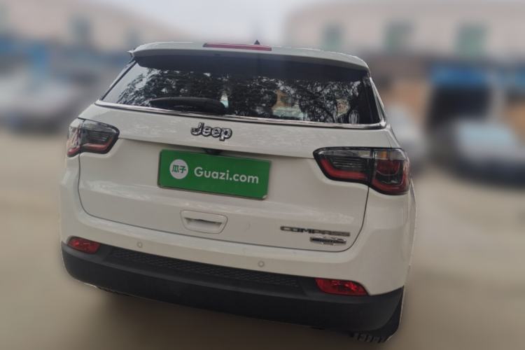 Used Jeep Compass 2017 200T Automatic Family Edition
