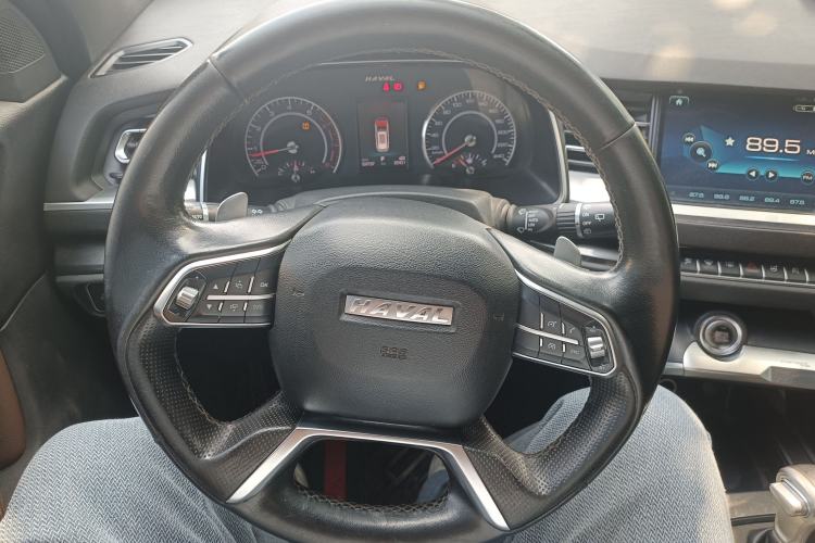 Used Haval H6 2017 Red-Label 1.5T Automatic Two-Wheel Drive Smart Edition Steering Wheel