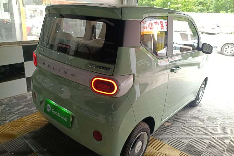 Used Wuling Hongguang MINIEV 2024 3rd Generation 215km Youth Edition