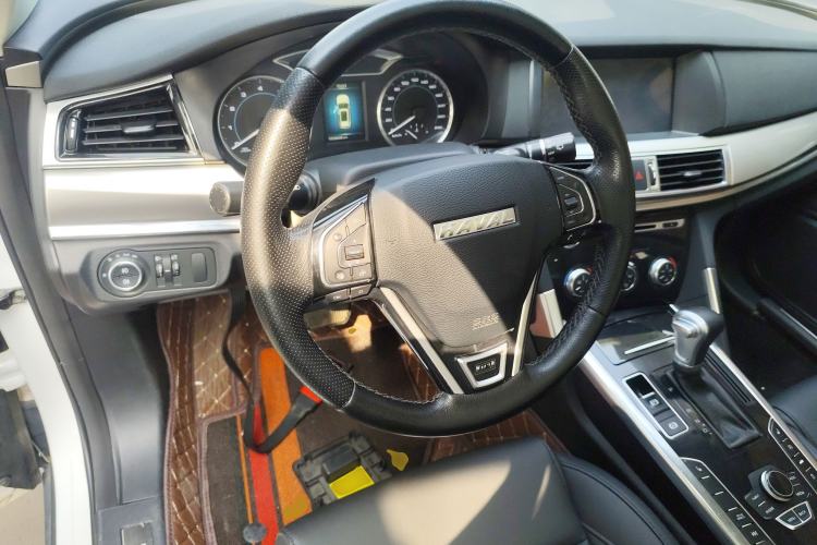 Used Haval H7 2016 Blue-Label H7 2.0T Automatic Luxury Model Steering Wheel