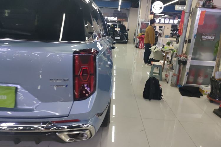 Used GAC Trumpchi GS8 2022 Double-Energy Series 2.0TM Two-Wheel Drive Prestige Edition (6 Seats) Right Rear Taillight