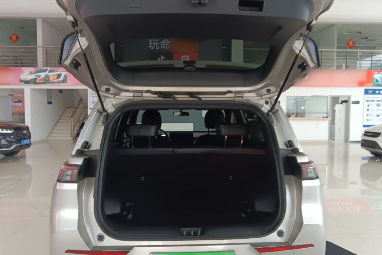 Used AION Y 2022 70 Intelligent Edition Lithium Iron Phosphate Trunk